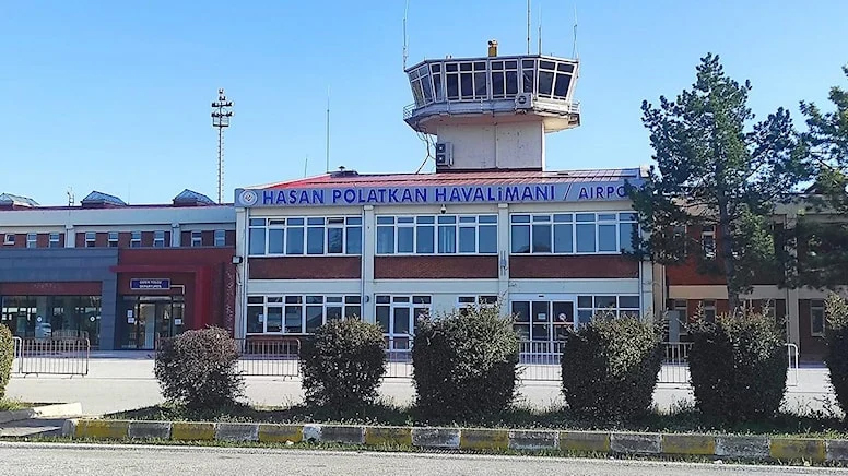 Eskişehir Havalimanı (AOE)